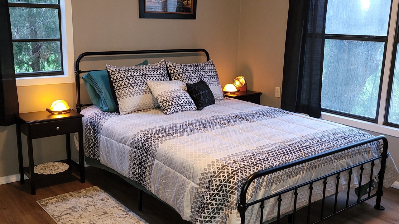 Photo of Bedroom in Comanche