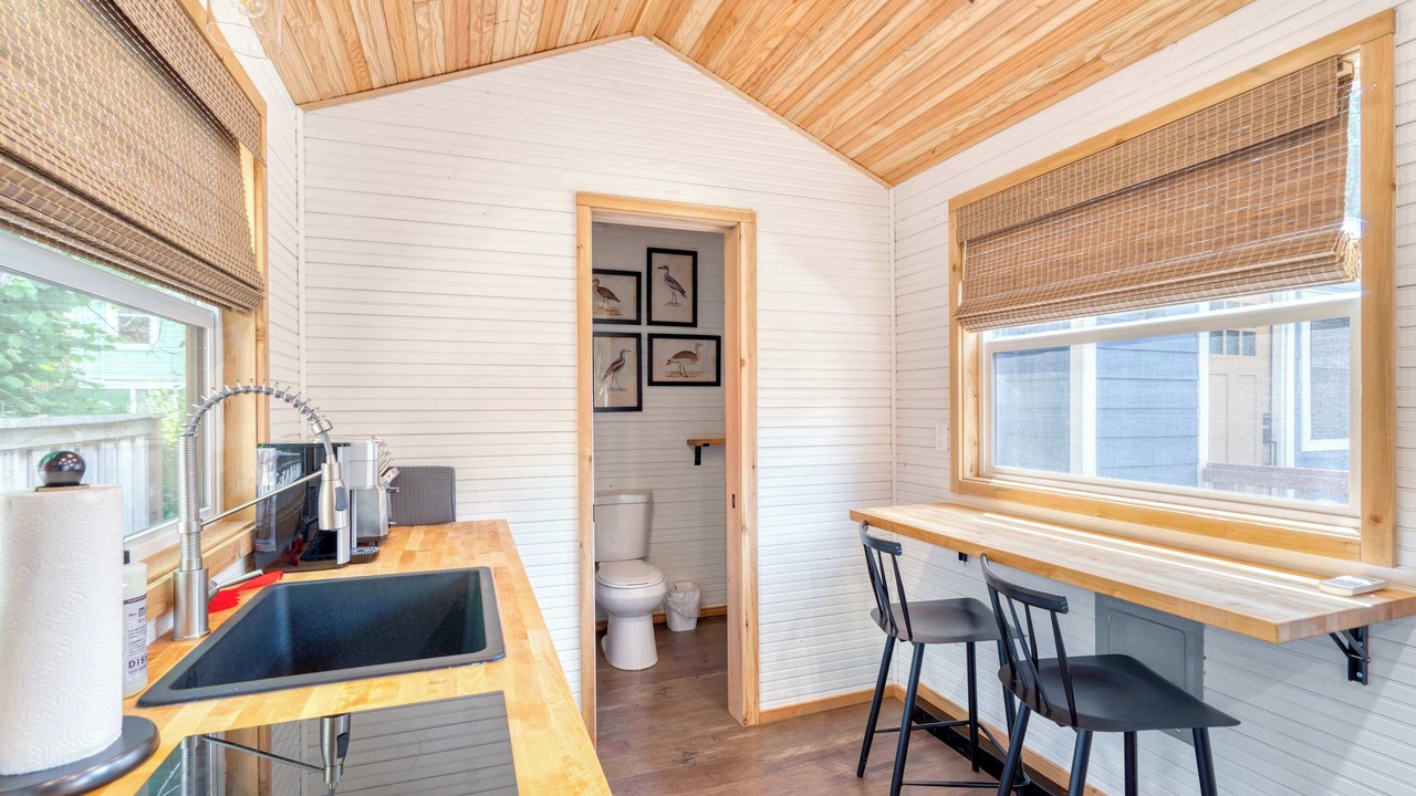 Photo of Kitchen in Hosford-Abernethy