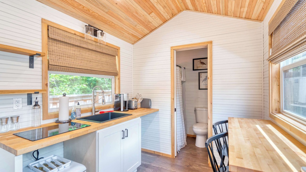 Photo of Kitchen in Hosford-Abernethy