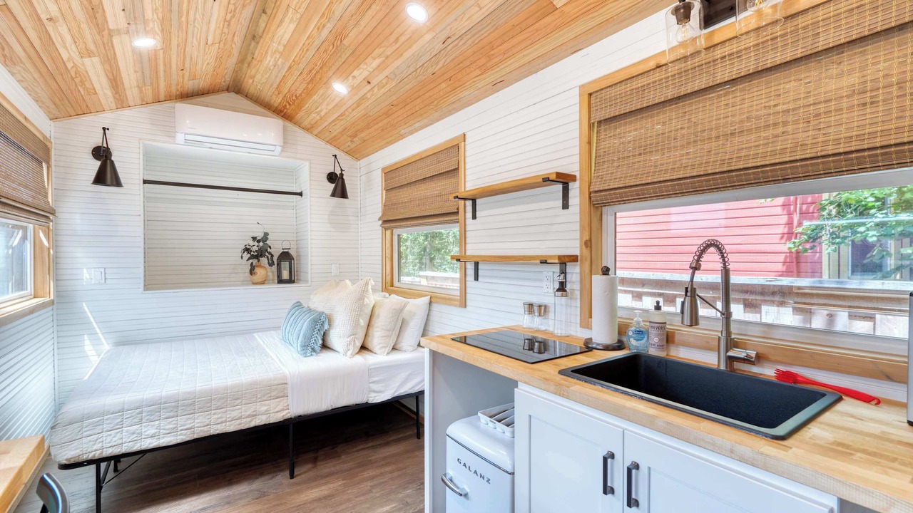 Photo of Kitchen in Hosford-Abernethy