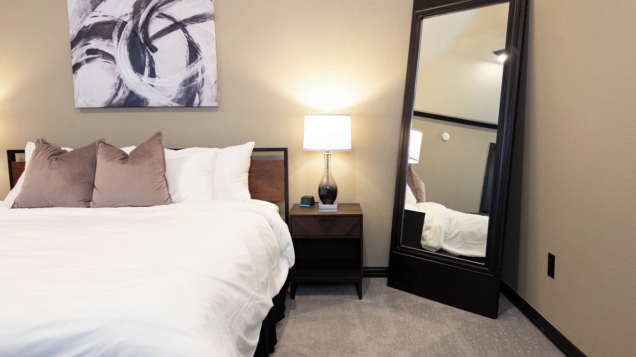 Photo of Bedroom in Broken Arrow