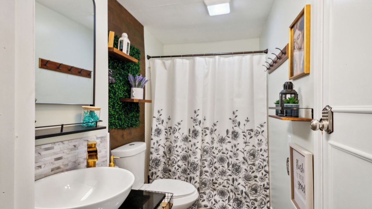 Photo of Bathroom in Baldwin