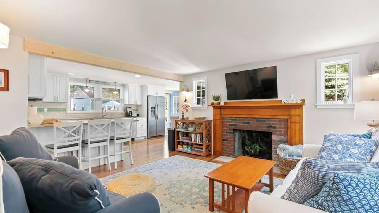 Photo of Livingroom in Teaticket