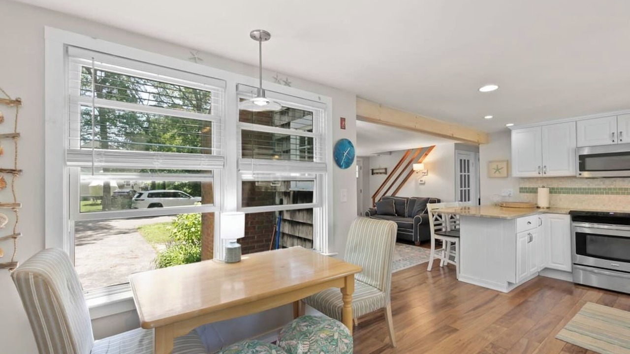 Photo of Others in Teaticket