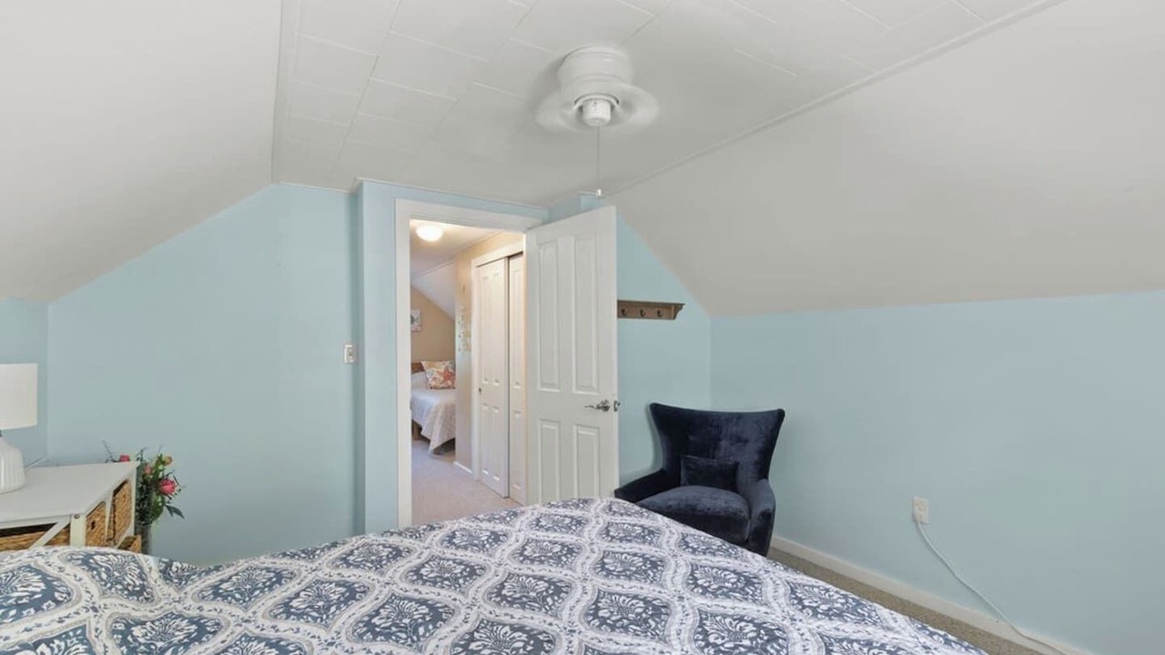 Photo of Bedroom in Teaticket