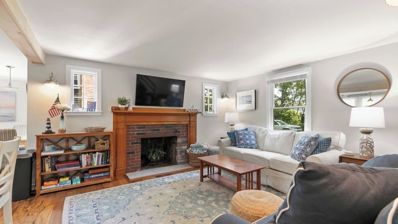 Photo of Livingroom in Teaticket