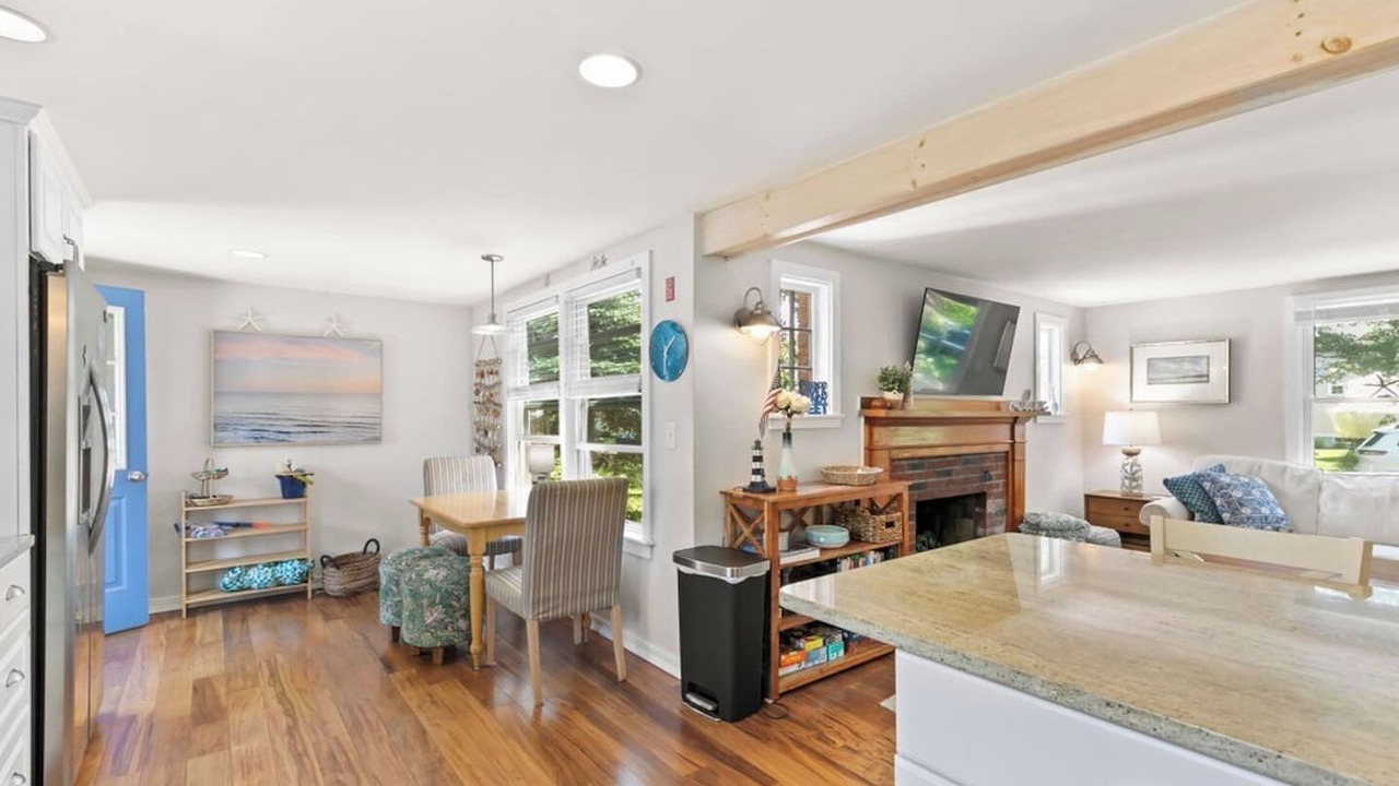 Photo of Others in Teaticket