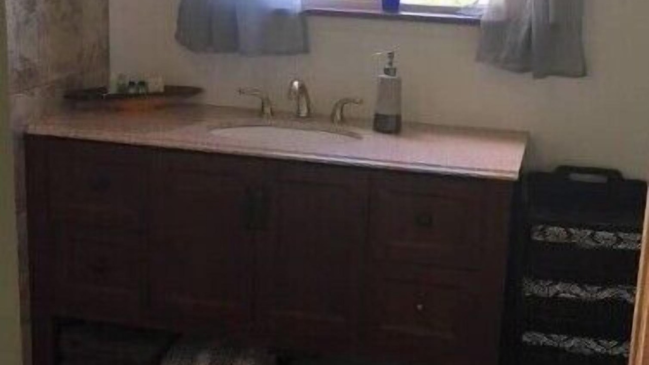 Photo of Bathroom in Honokaa