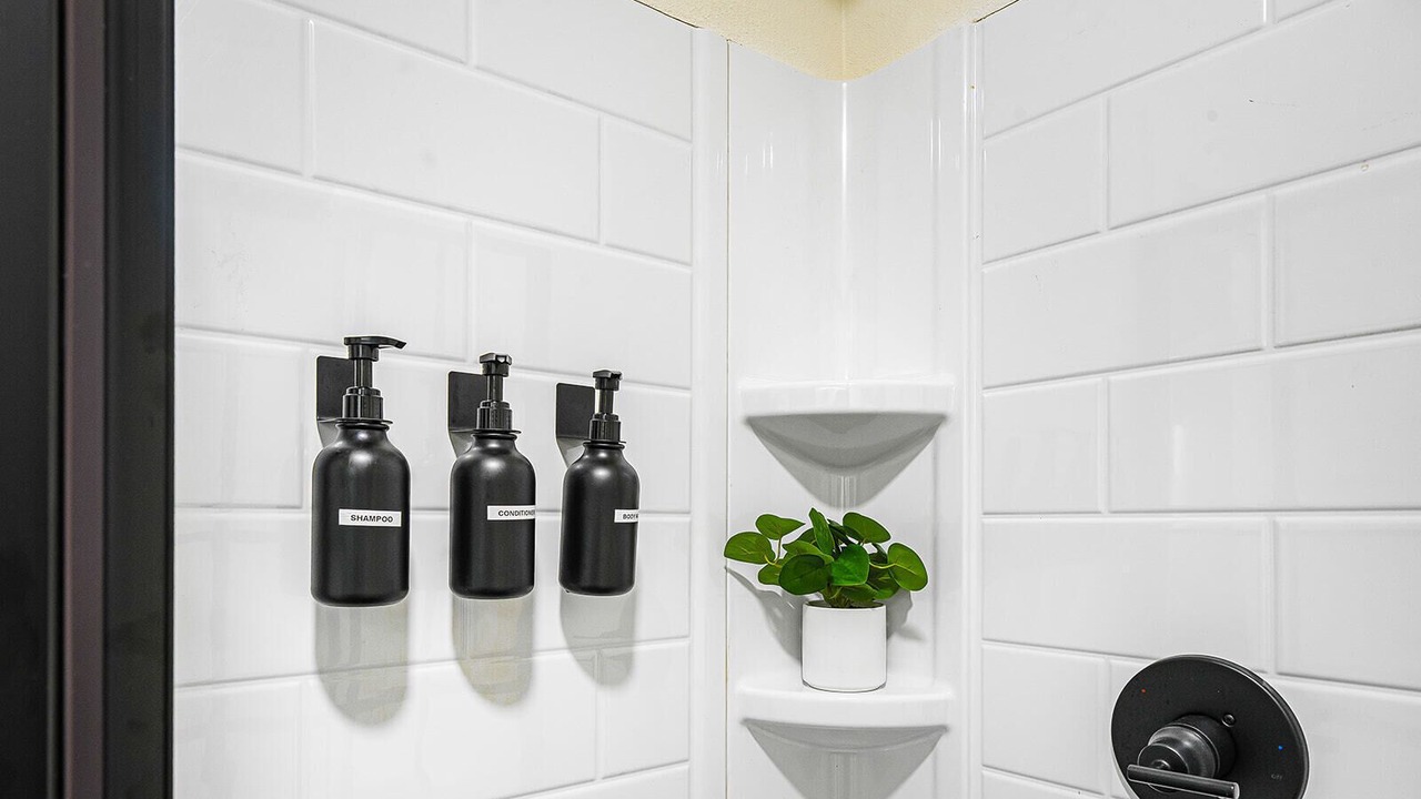 Photo of Bathroom in Driftwood