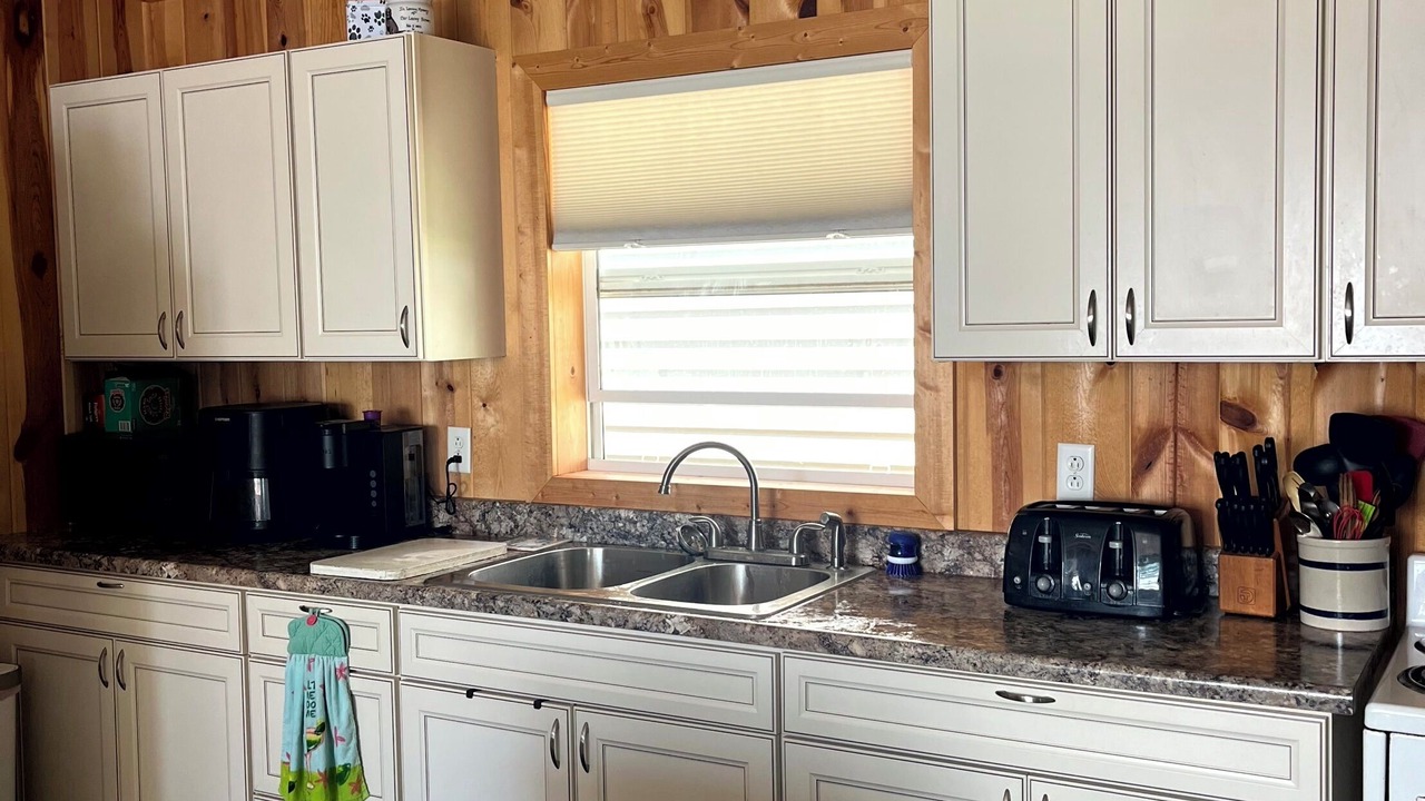 Photo of Kitchen in Hamlin County