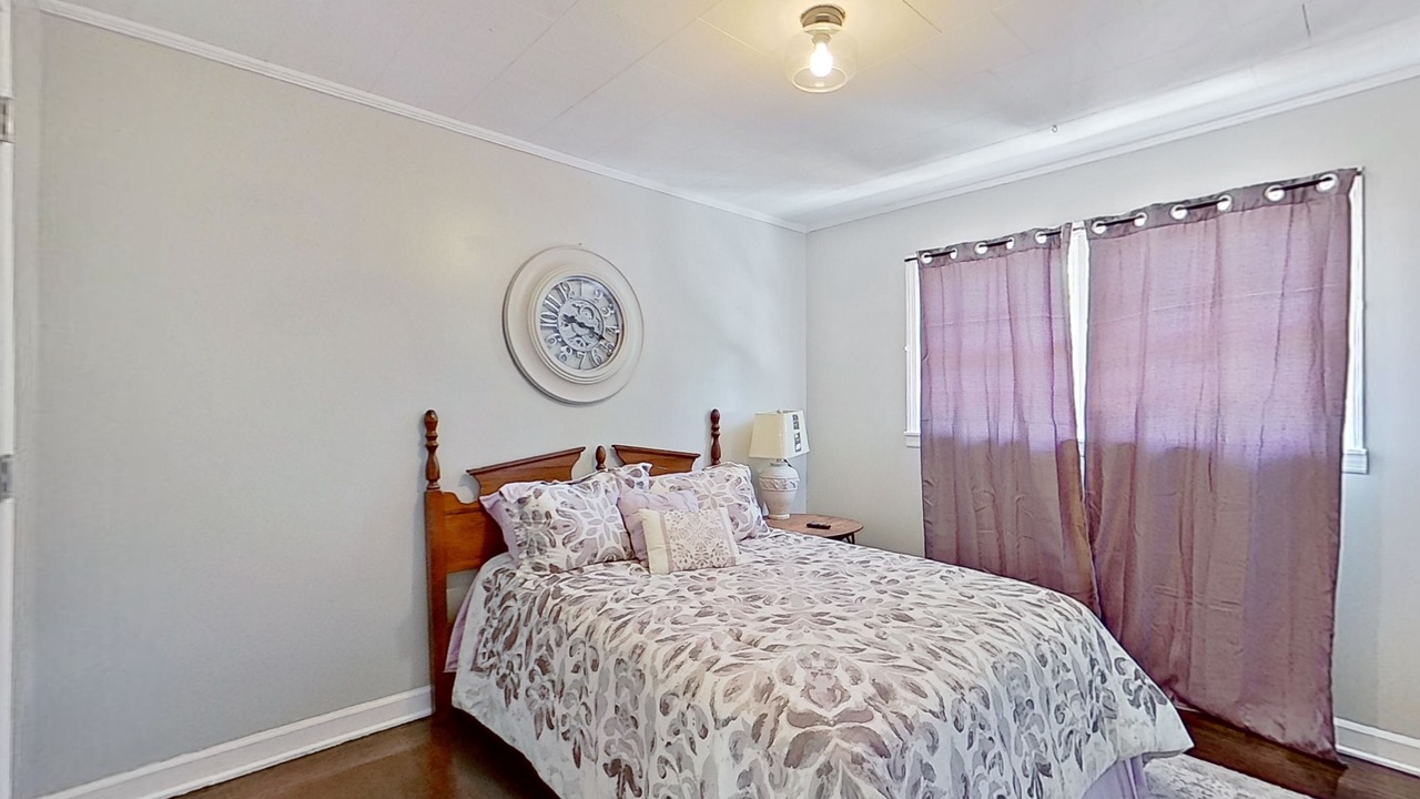 Photo of Bedroom in Macon