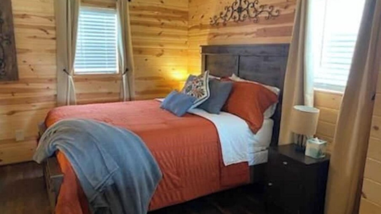 Photo of Bedroom in Kay County