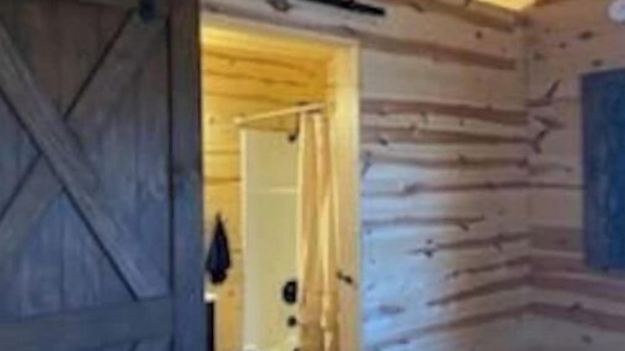 Photo of Bedroom in Kay County