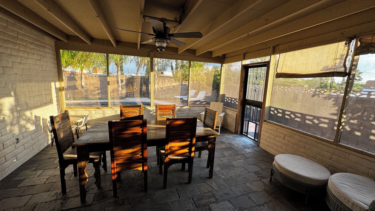 Photo of Outdoor in El G.H.E.K.O.