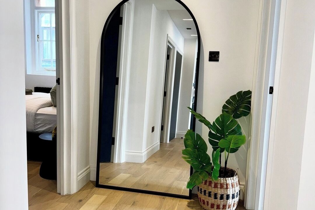 Photo of Others in Canary Wharf