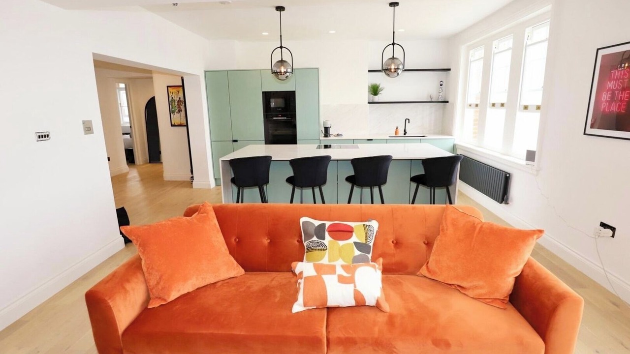 Photo of Livingroom in Canary Wharf