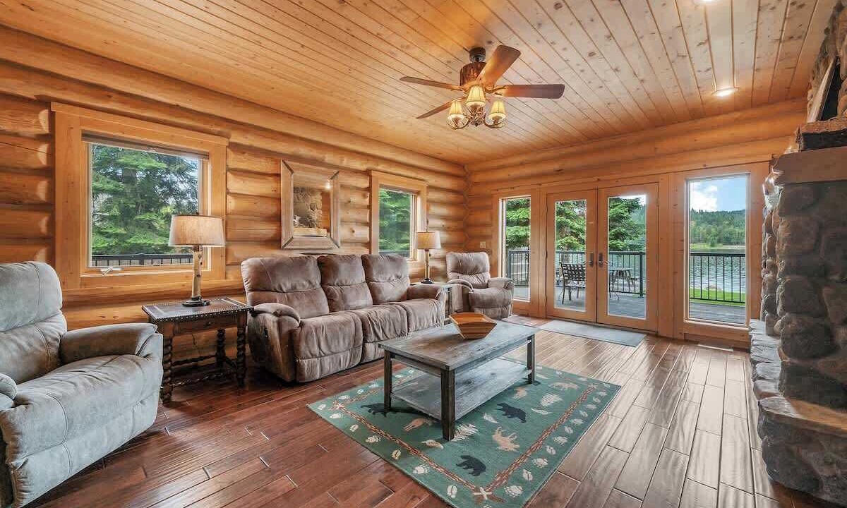 Photo of Livingroom in Sagle