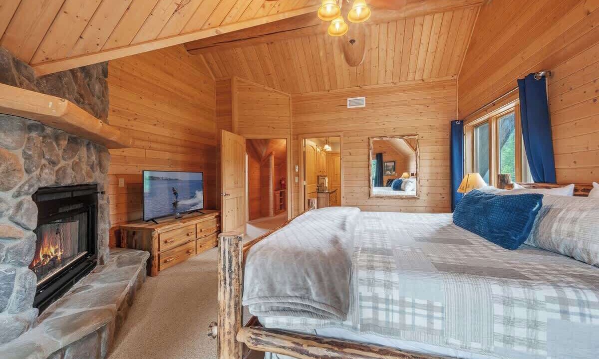 Photo of Livingroom in Sagle