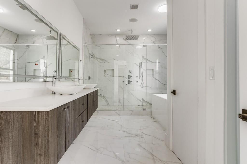 Photo of Bathroom in Sandy Springs