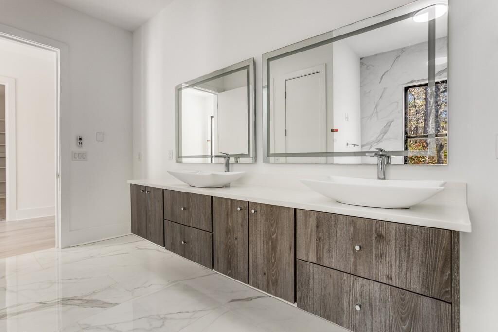 Photo of Bathroom in Sandy Springs