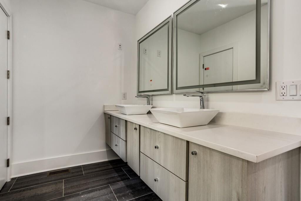 Photo of Bathroom in Sandy Springs