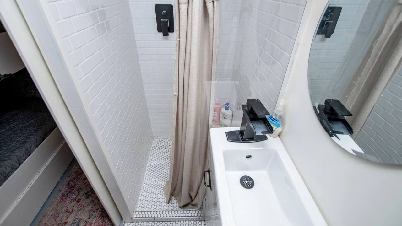 Photo of Bathroom in Bowdon Junction