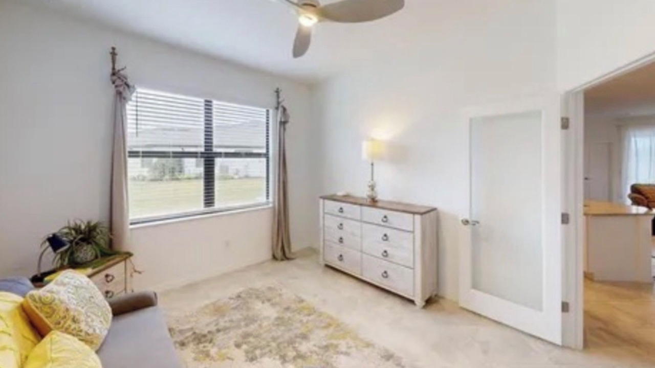 Photo of Livingroom in Port Charlotte