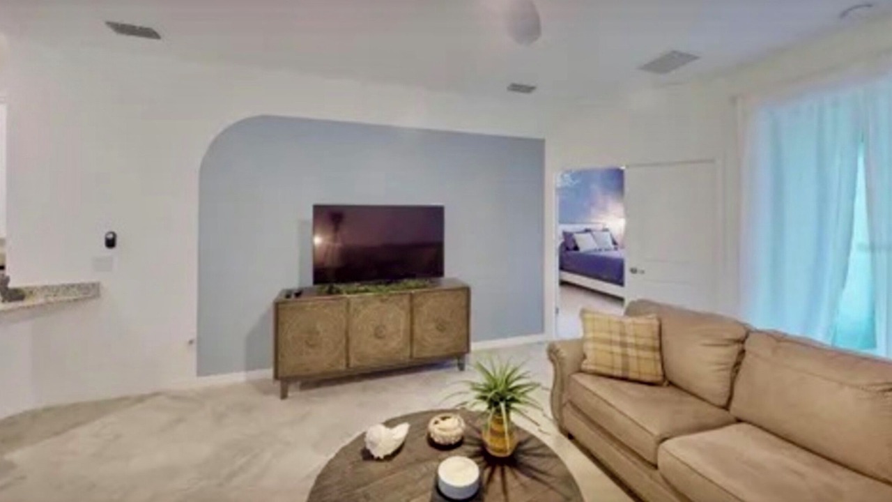 Photo of Livingroom in Port Charlotte