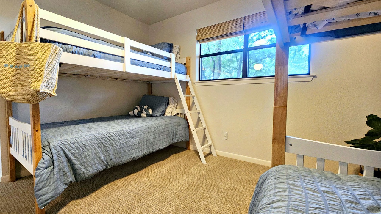 Photo of Bedroom in Denison