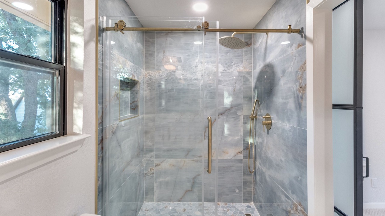 Photo of Bathroom in Denison