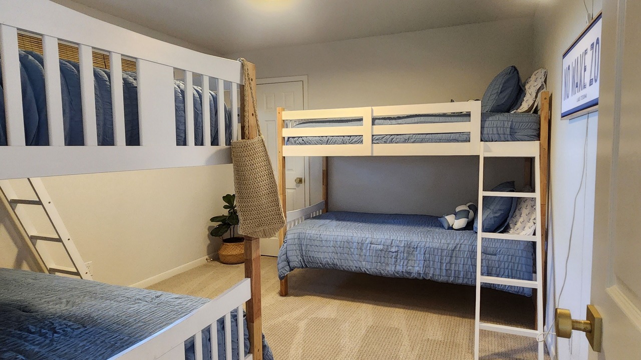 Photo of Bedroom in Denison