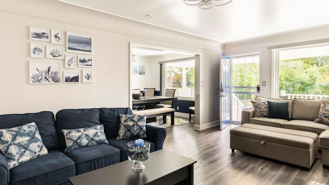 Photo of Livingroom in Highland Park
