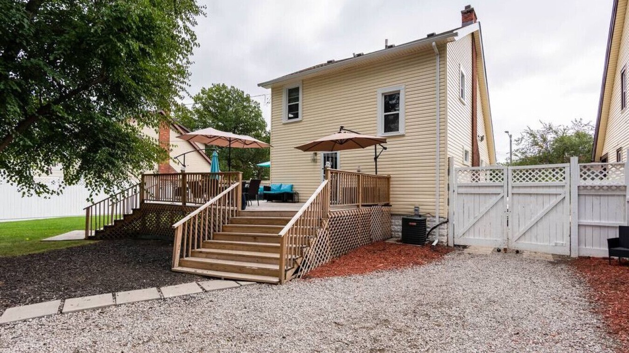 Photo of Outdoor in Highland Park