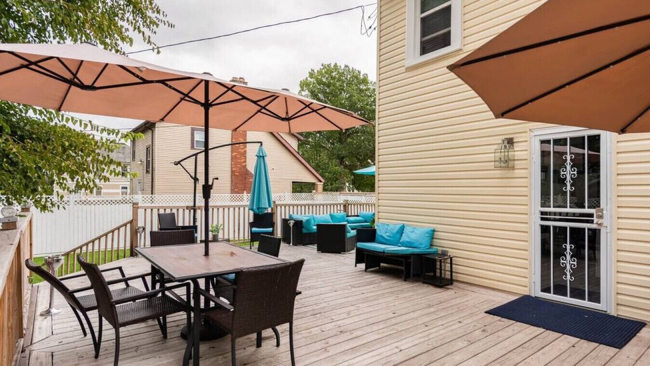 Photo of Outdoor in Highland Park
