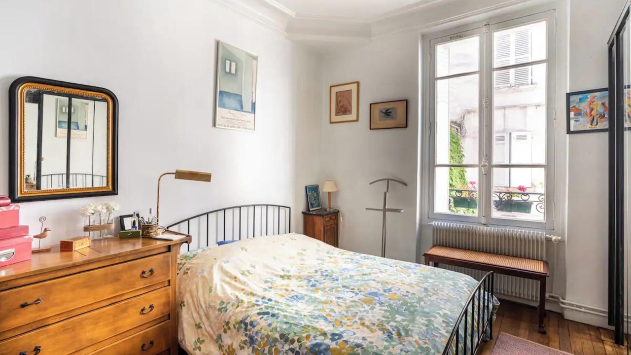 Photo of Bedroom in Quartier des Grandes-Carrieres