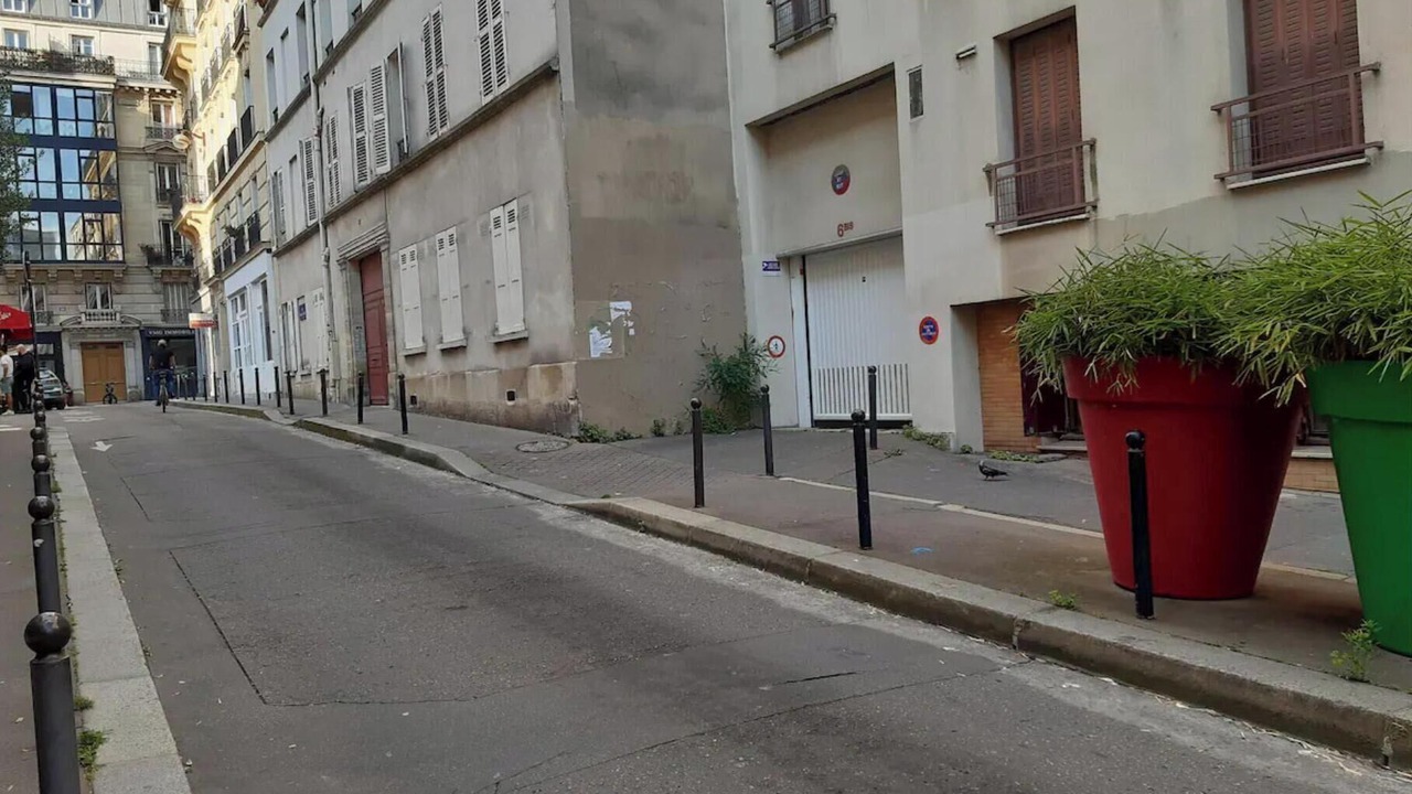 Photo of Outdoor in Quartier des Grandes-Carrieres
