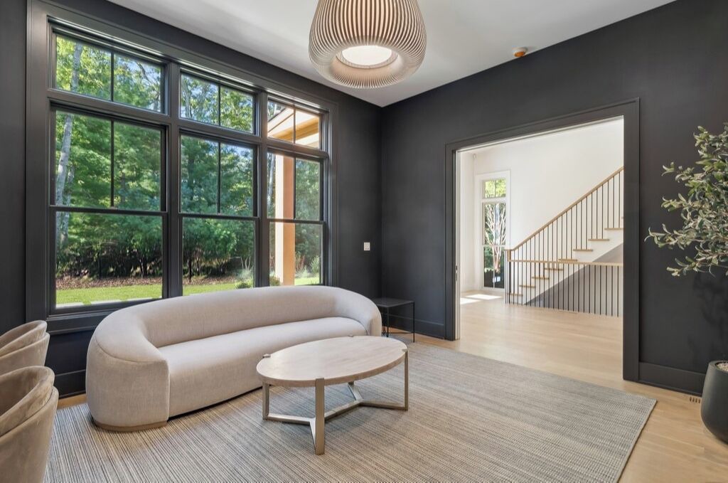 Photo of Livingroom in Northwest Harbor