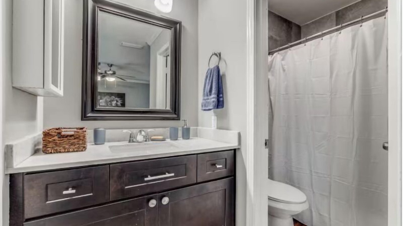 Photo of Bathroom in Midtown