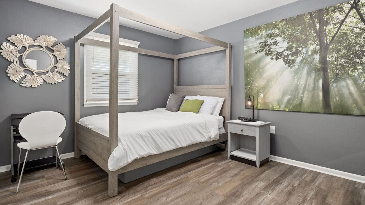Photo of Bedroom in Bartonville