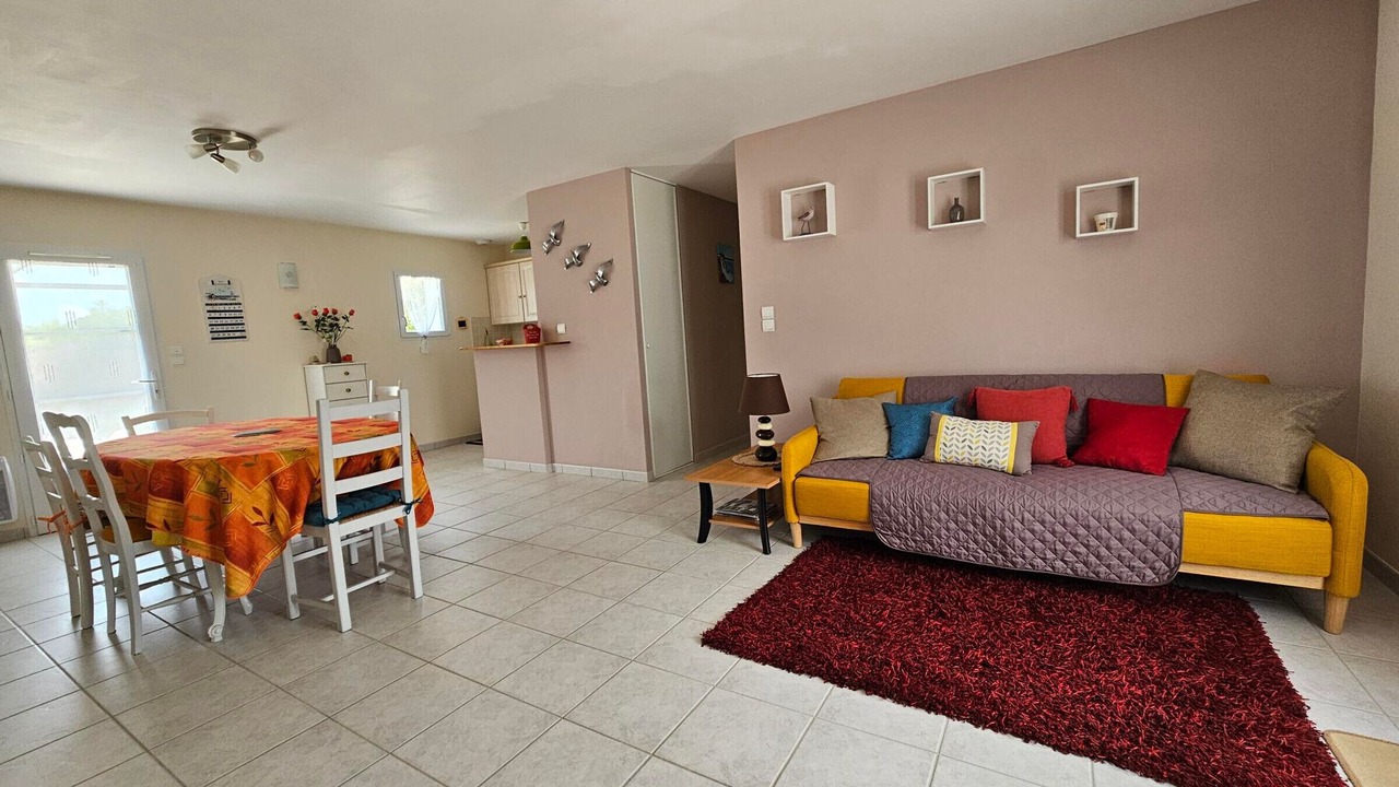 Photo of Livingroom in LʼAiguillon-sur-Mer