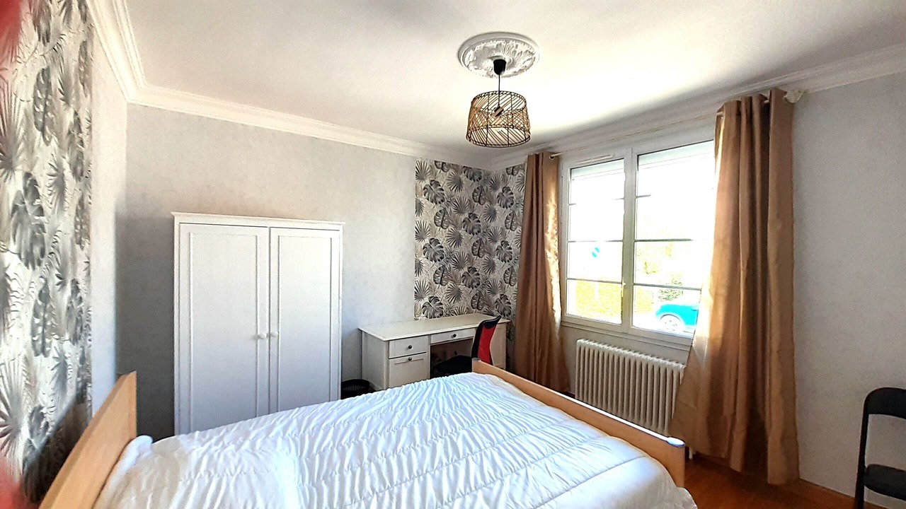 Photo of Bedroom in La Roche-sur-Yon