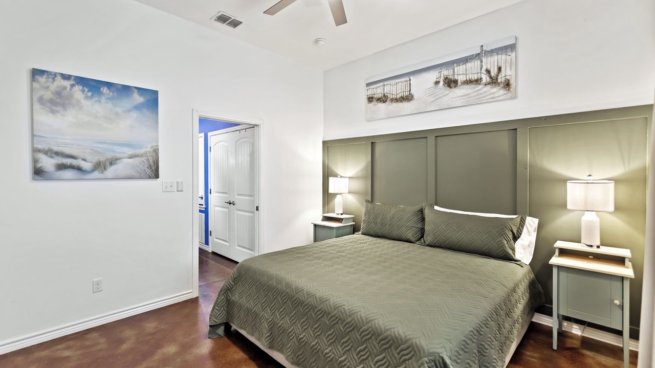 Photo of Bedroom in Corpus Christi