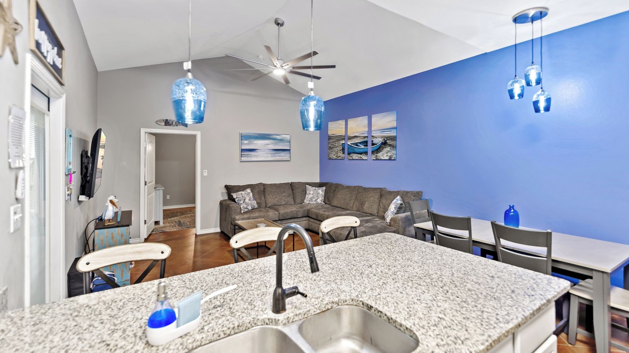 Photo of Livingroom in Corpus Christi