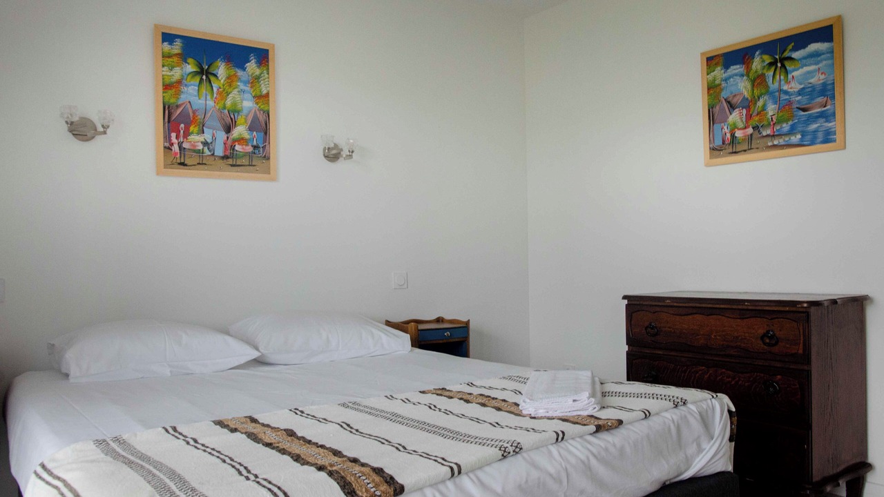 Photo of Bedroom in Saint-Jean-le-Thomas
