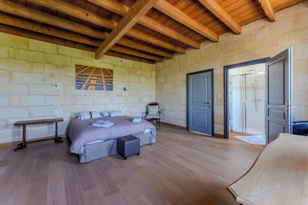 Photo of Bedroom in Saint-Emilion