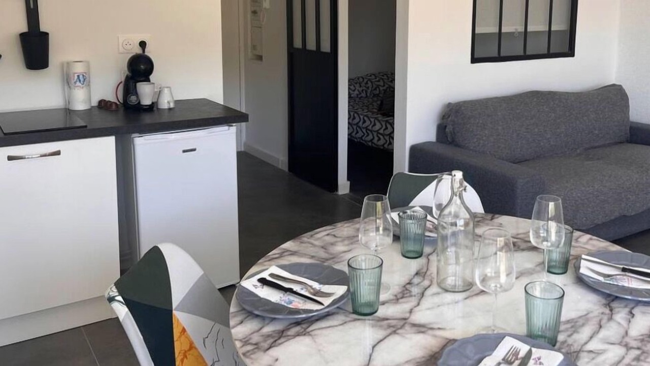 Photo of Livingroom in Paradou