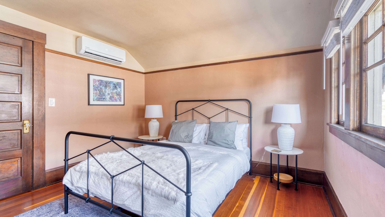 Photo of Bedroom in Kerns