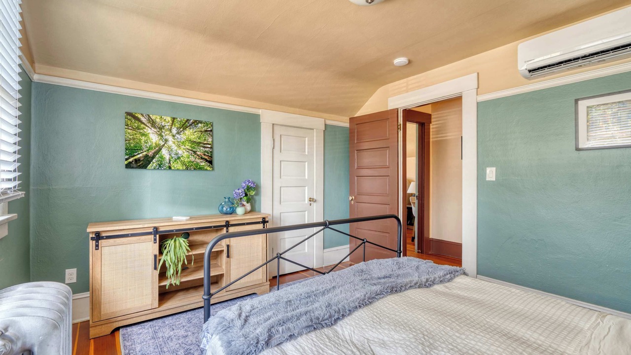 Photo of Bedroom in Kerns
