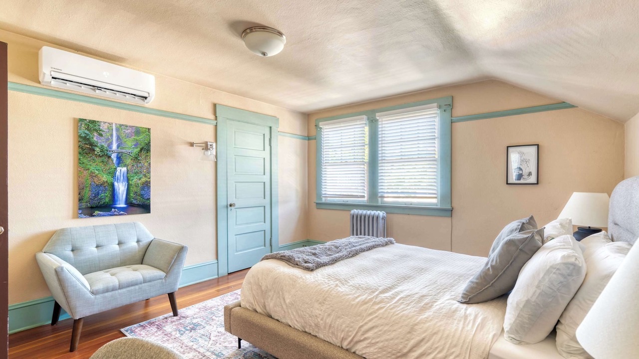 Photo of Bedroom in Kerns
