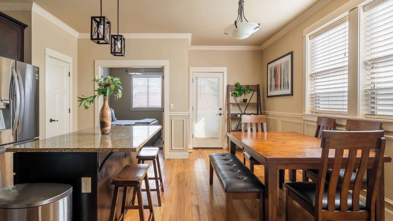 Photo of Others in King